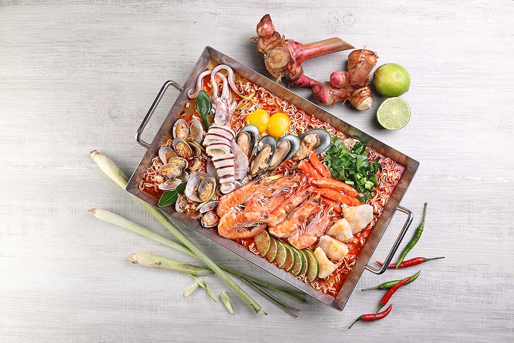 Signature Superbowl - Creamy Tom Yum Soup (Seafood) Signature Superbowl - Creamy Tom Yum Soup (Seafood)